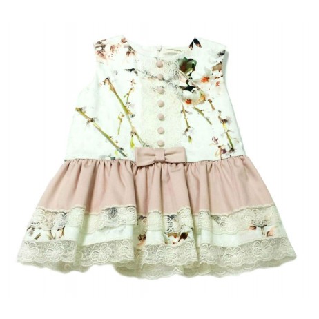 Vestido estampado niña con vuelo de Carmen Vazquez
