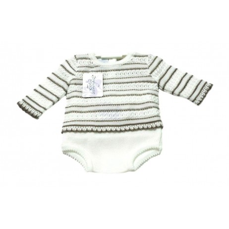 Conjunto de punto verano bebe de Teresa Rodriguez