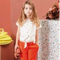 Camiseta rosa palo niña hojas de Carrement Beau