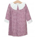 Vestido morado com mariposas de Fina Ejerique