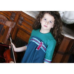 Conjunto niña de Naxos