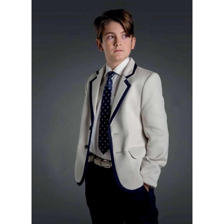 Traje niño beige y azul de Tapizz & Co